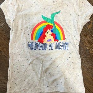 New Disney mermaid T shirt Size S (5/6)